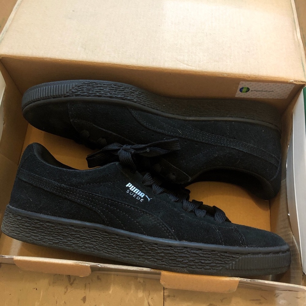 Puma shoes - Picture 4 of 4